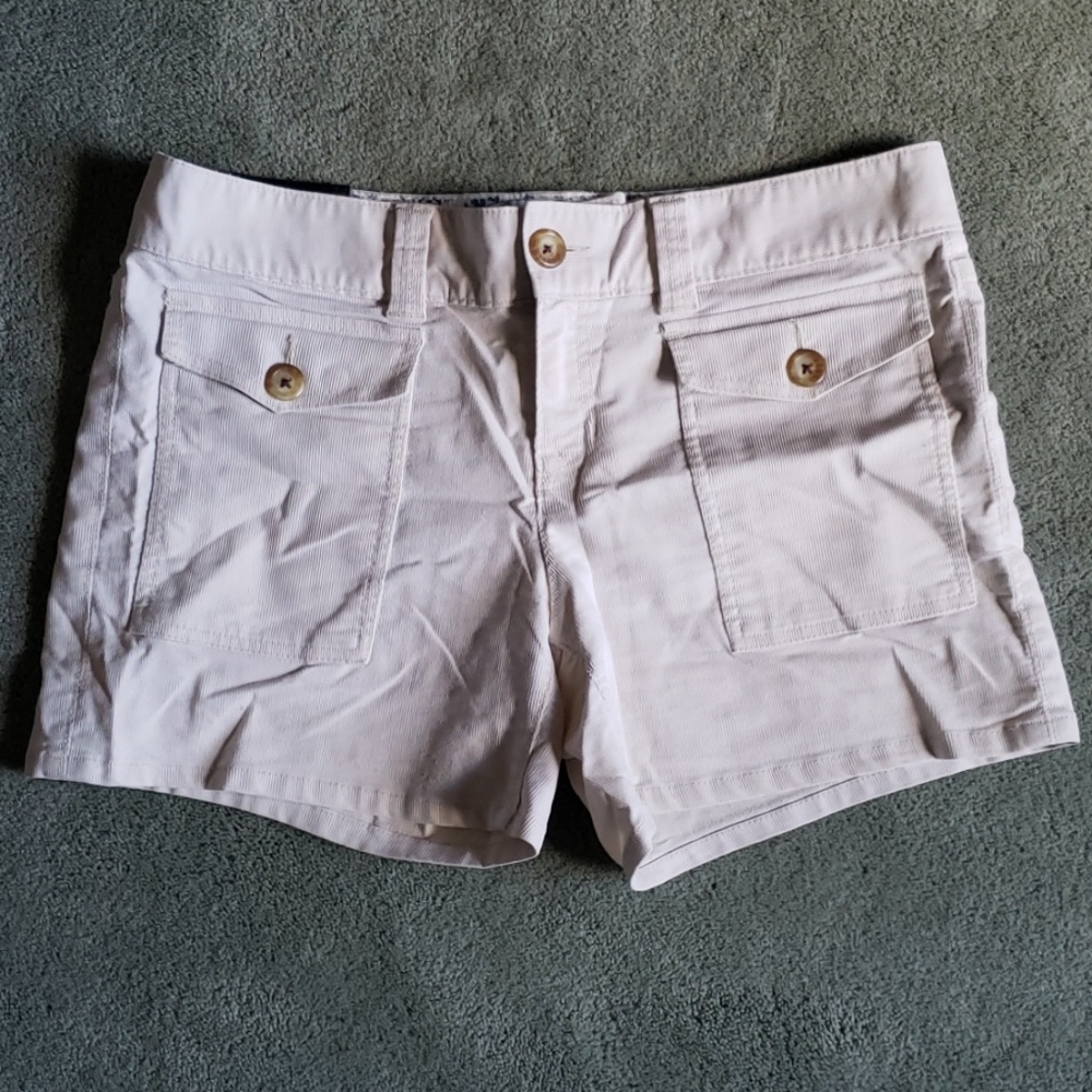 EUC 1969 Sz 8 tan corduroy shorts